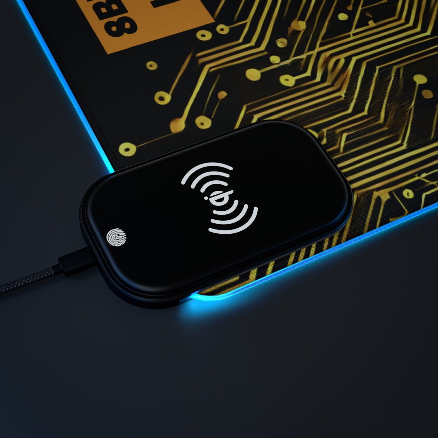 8Bit Chain LED Gaming Mouse Pad C, Wireless Charging